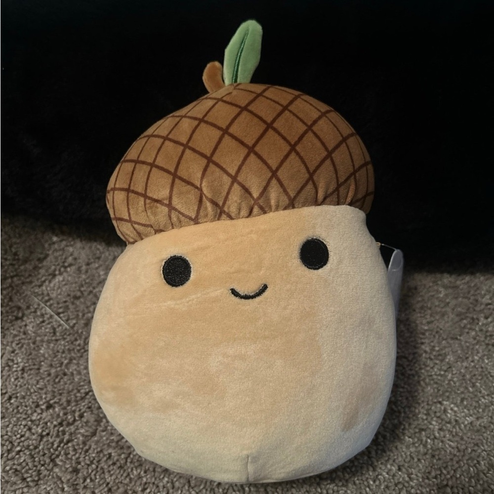 Mac the acorn squishmallow 8”